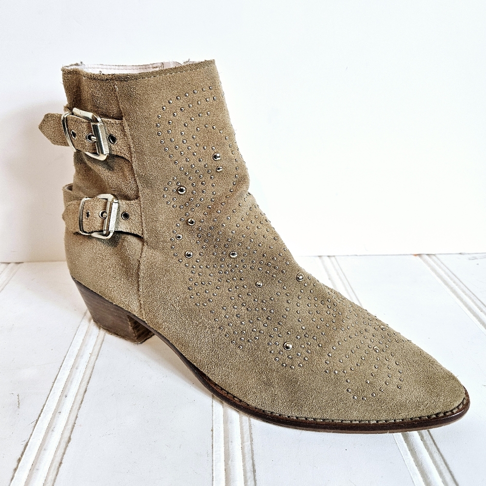 ZARA Beige Studded Leather Ankle Boots Womens 40 Pointed Toe Zipper Stacked Heel